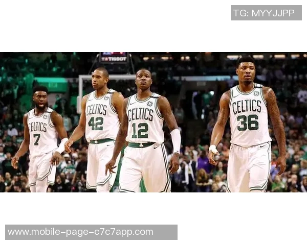 詹姆斯投篮与传球给八村的差异何在为何引发如此争议